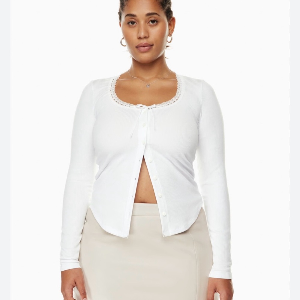 Aritzia Wilfred ‘Booklet’ Longsleeve Top